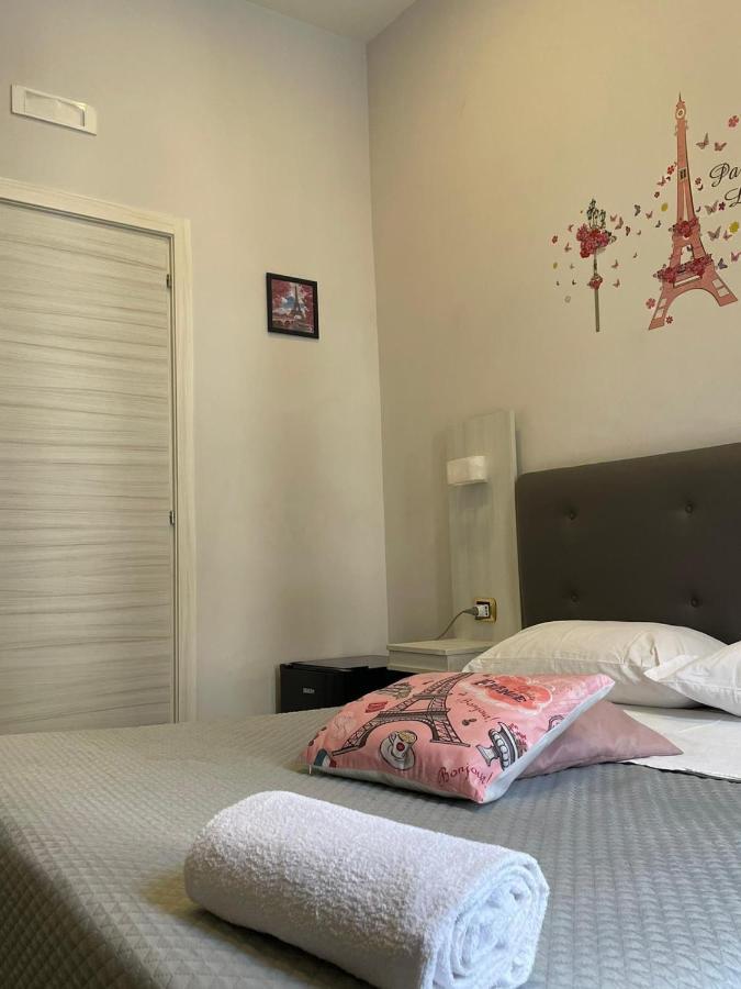 Hotel Poerio Neapol Exteriér fotografie